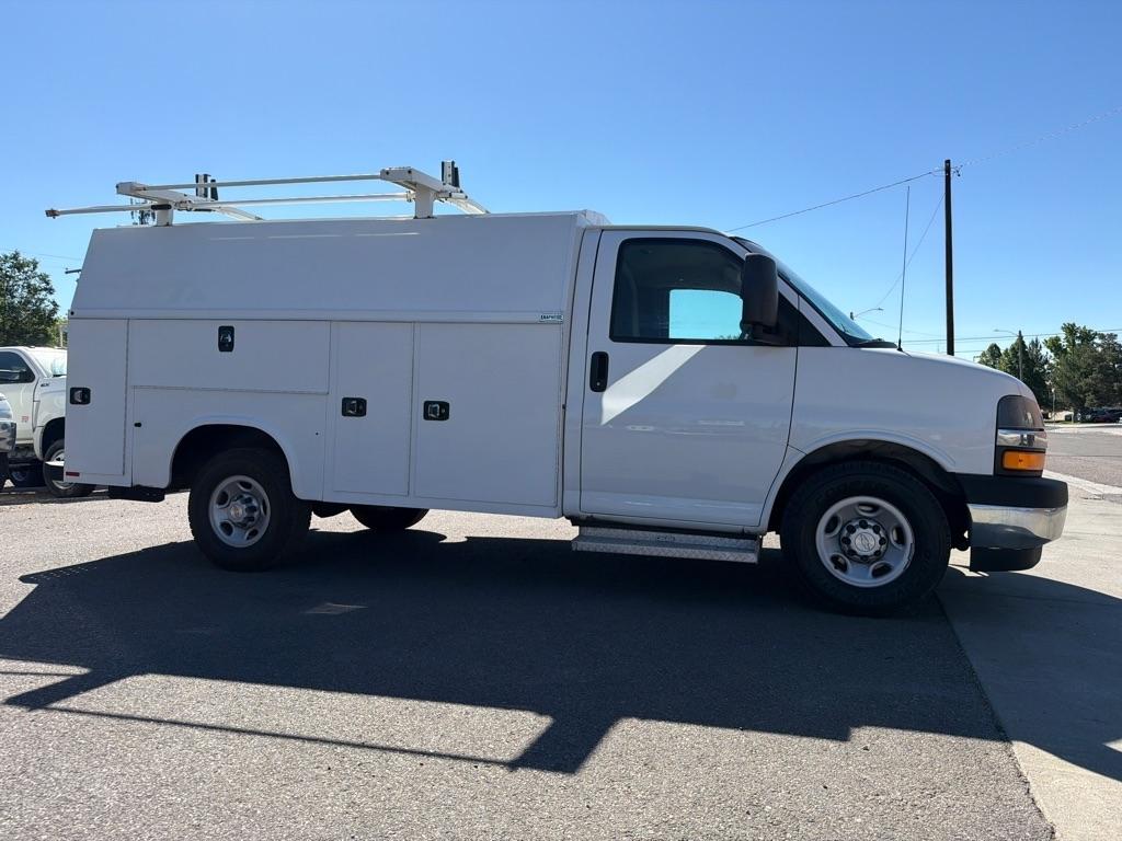 Chevrolet Express G3500 139" 2019