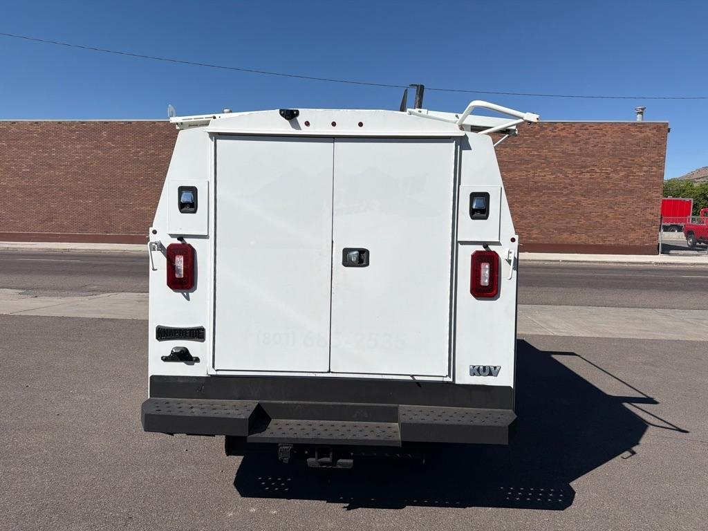 Chevrolet Express G3500 139" 2019