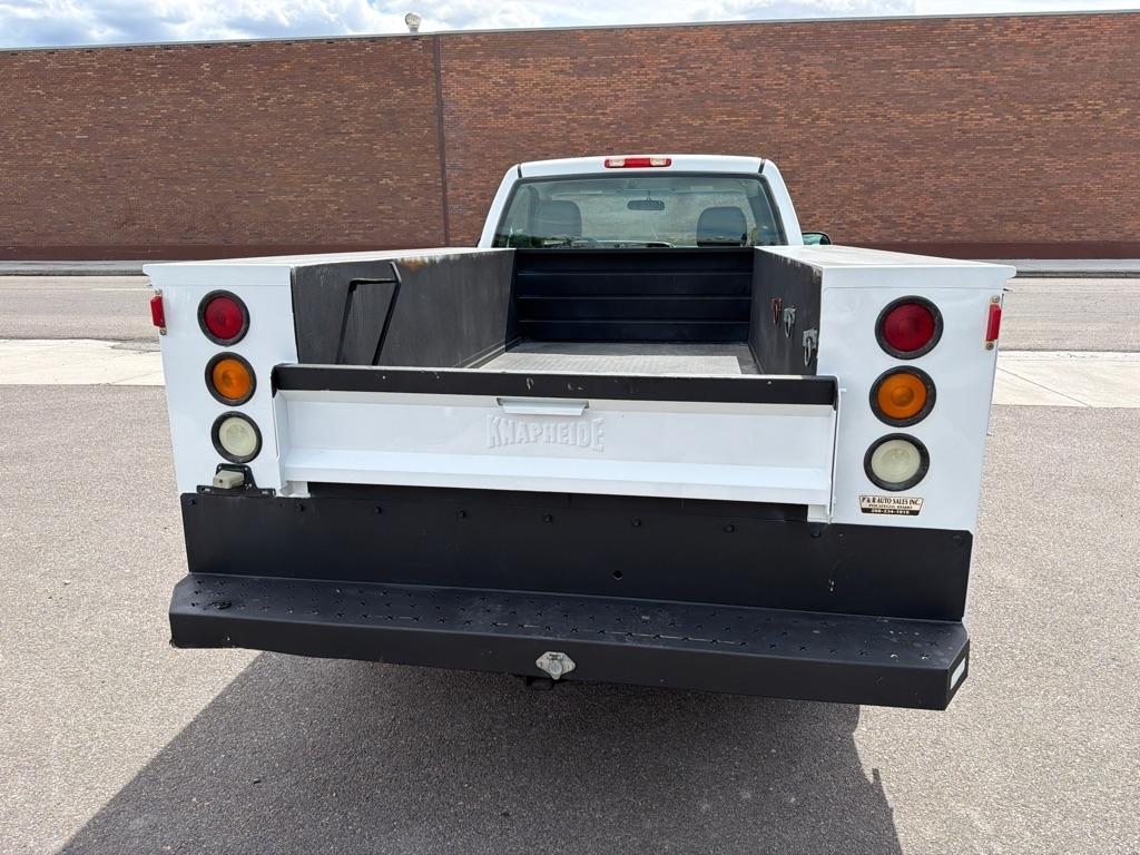 Chevrolet Silverado 2500HD Long Bed 2WD 2005