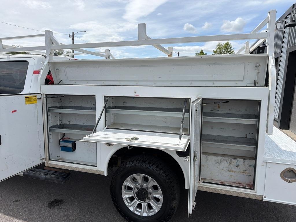 Ford F-350 SD Platinum Crew Cab Long Box 4WD 2021
