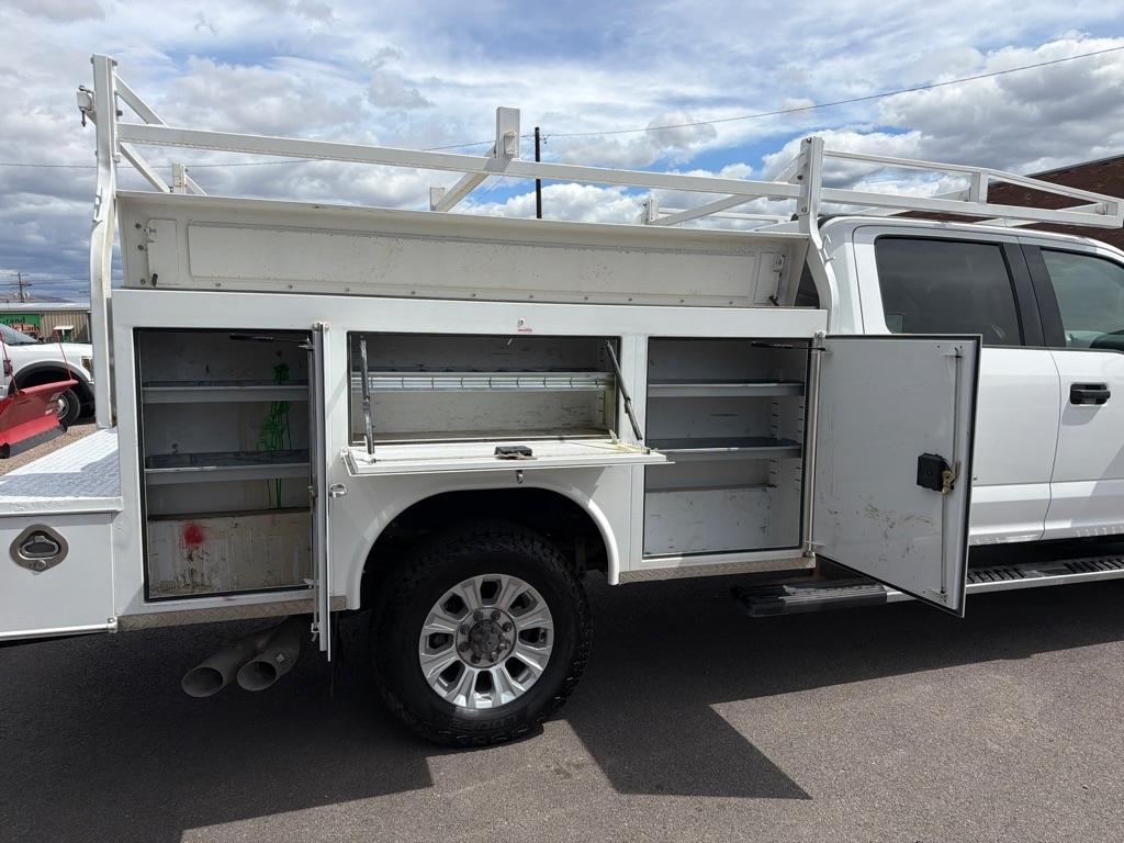 Ford F-350 SD Platinum Crew Cab Long Box 4WD 2021