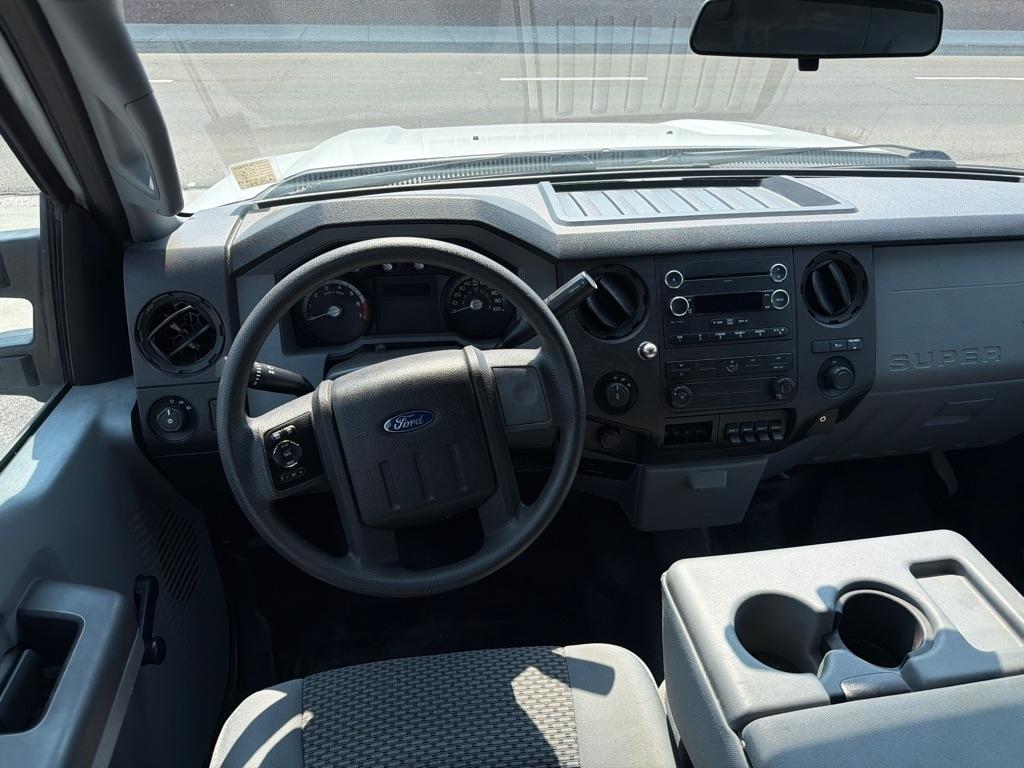 Ford F-250 SD XL SuperCab 4WD 2015