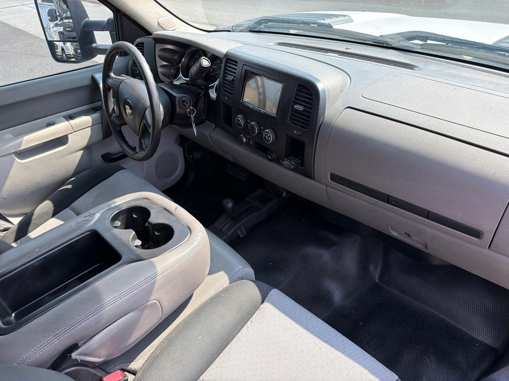 Chevrolet Silverado 2500HD Work Truck Long Box 4WD 2013