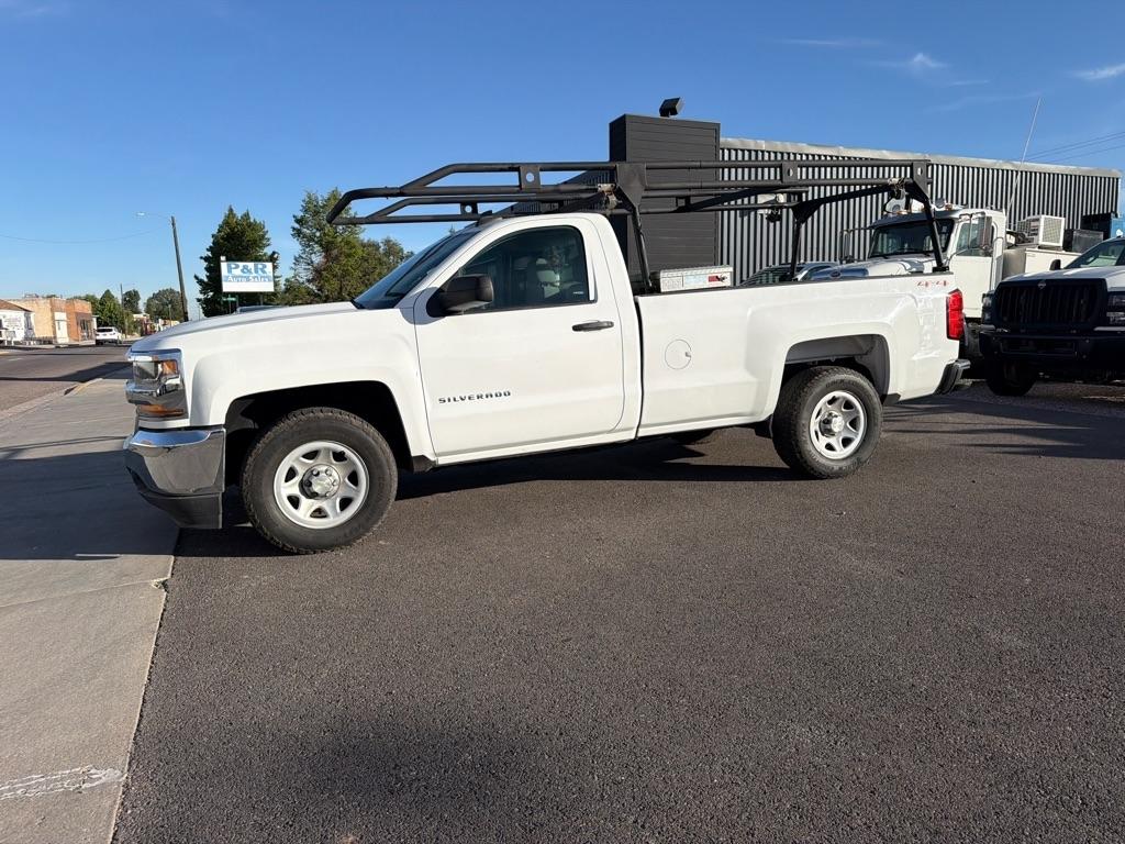 Chevrolet Silverado 1500 Work Truck Short Box 4WD 2017