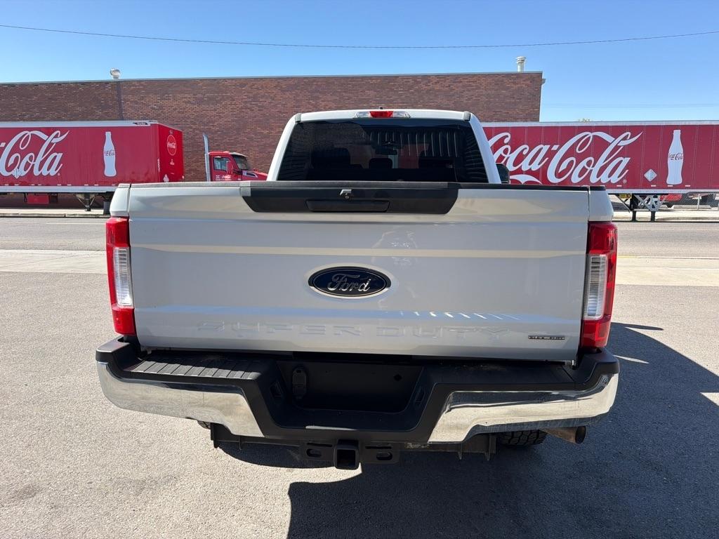 Ford F-250 SD XL SuperCab 4WD 2019