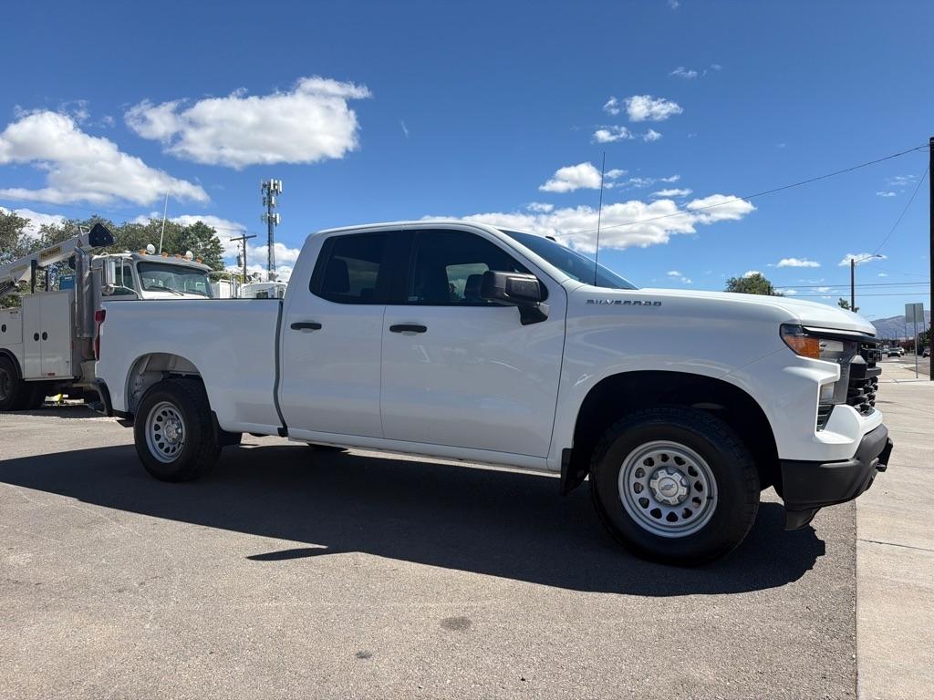 Chevrolet Silverado 1500 Work Truck Double Cab 4WD 2023