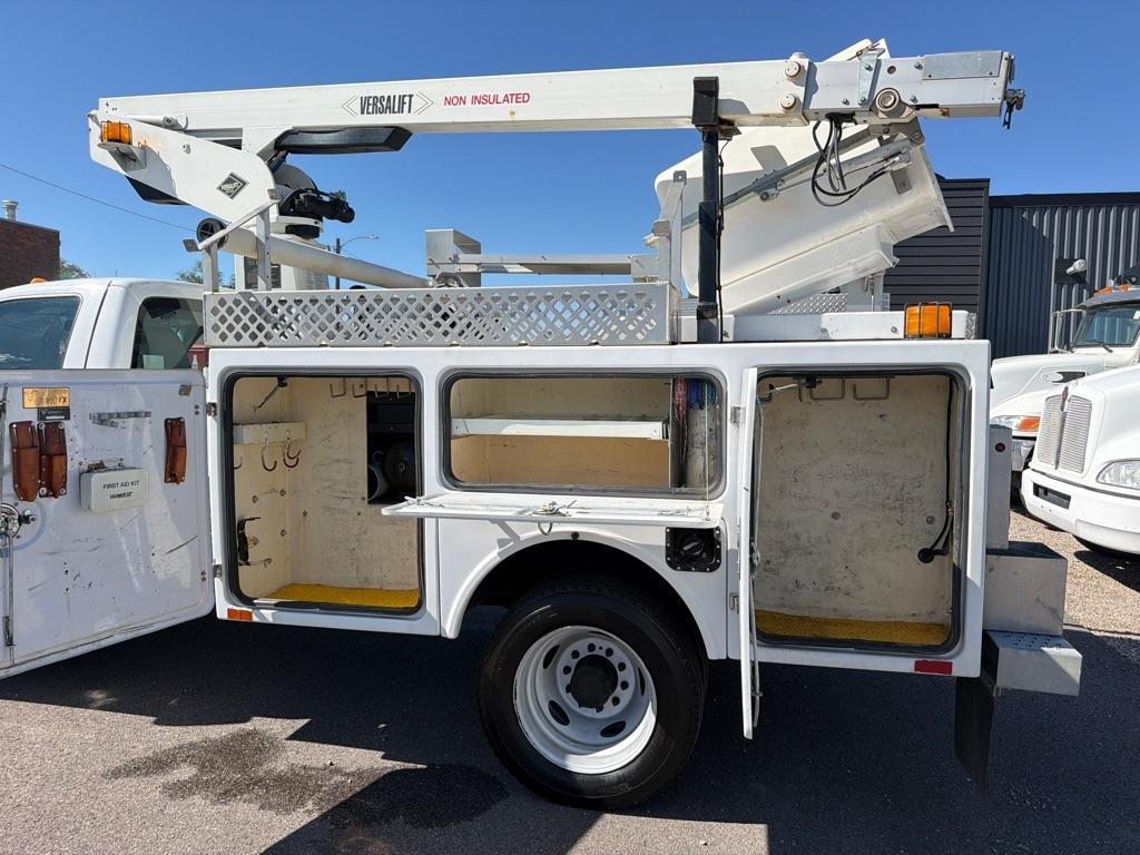Ford F-450 SD Regular Cab DRW 4WD 2013