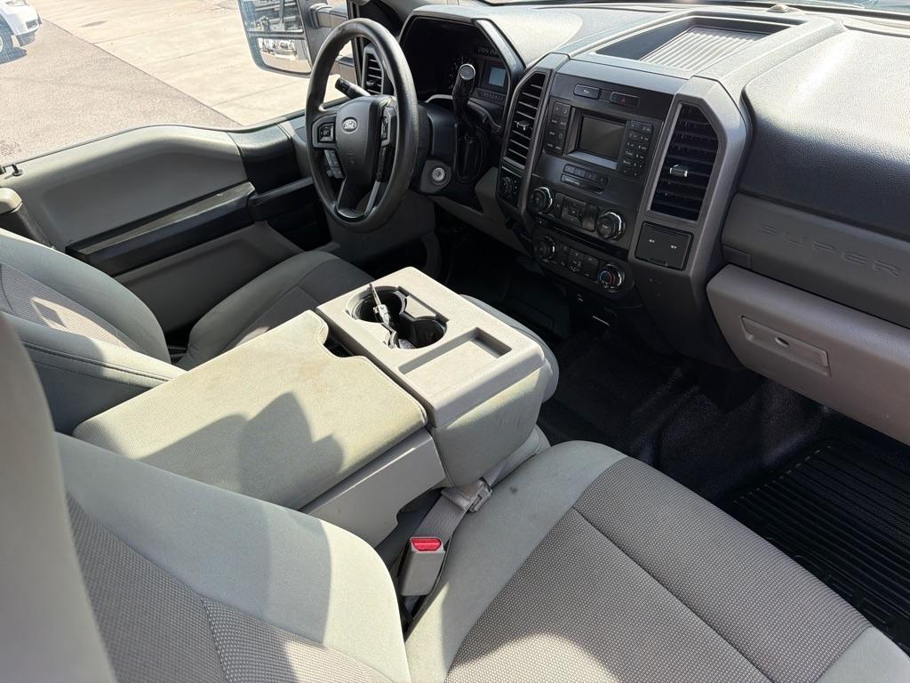 Ford F-350 SD XL SuperCab 4WD 2017