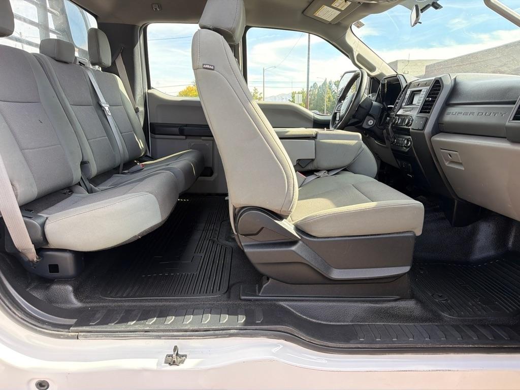 Ford F-350 SD XL SuperCab 4WD 2017