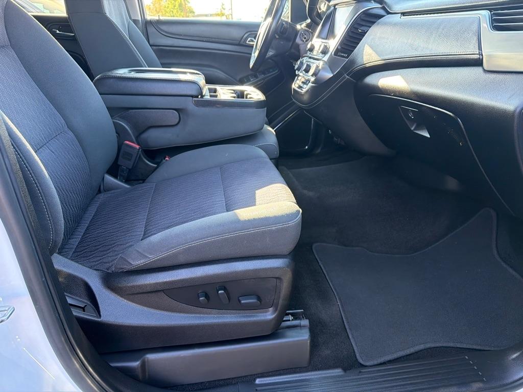 Chevrolet Suburban LS 4WD 2018