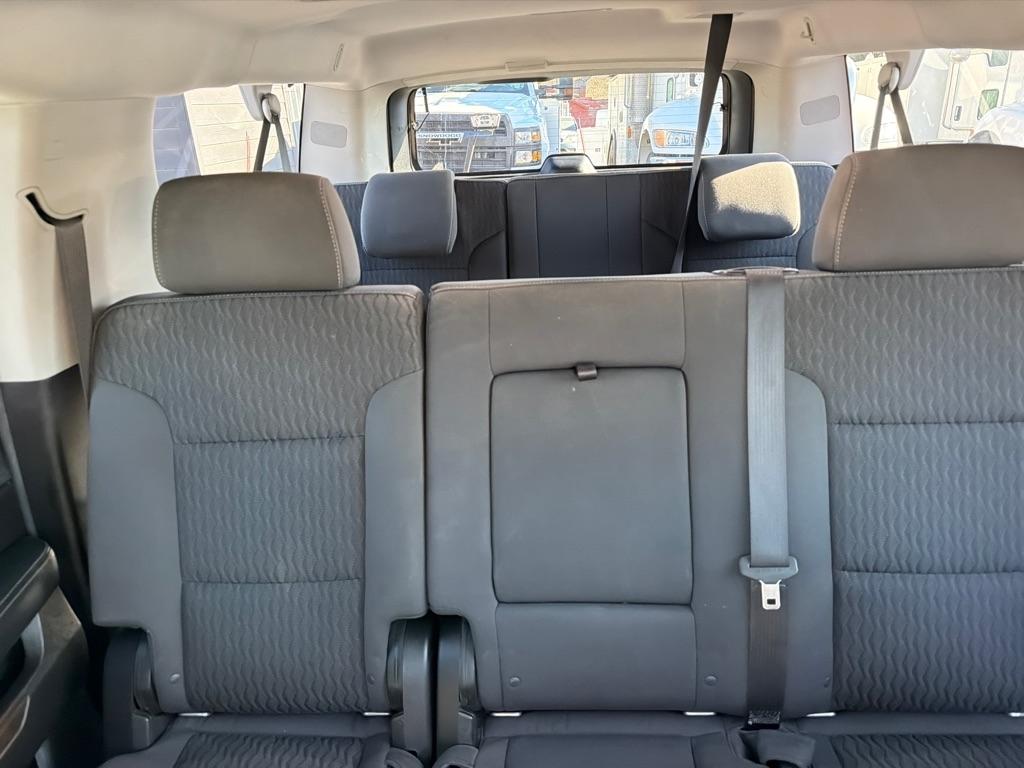 Chevrolet Suburban LS 4WD 2018