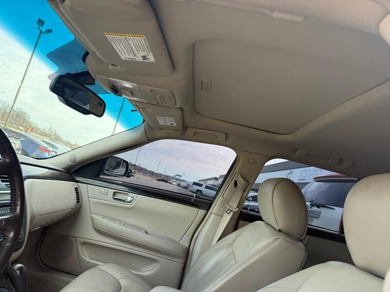 Cadillac DTS Luxury 2010