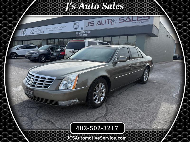 2010 Cadillac DTS Luxury