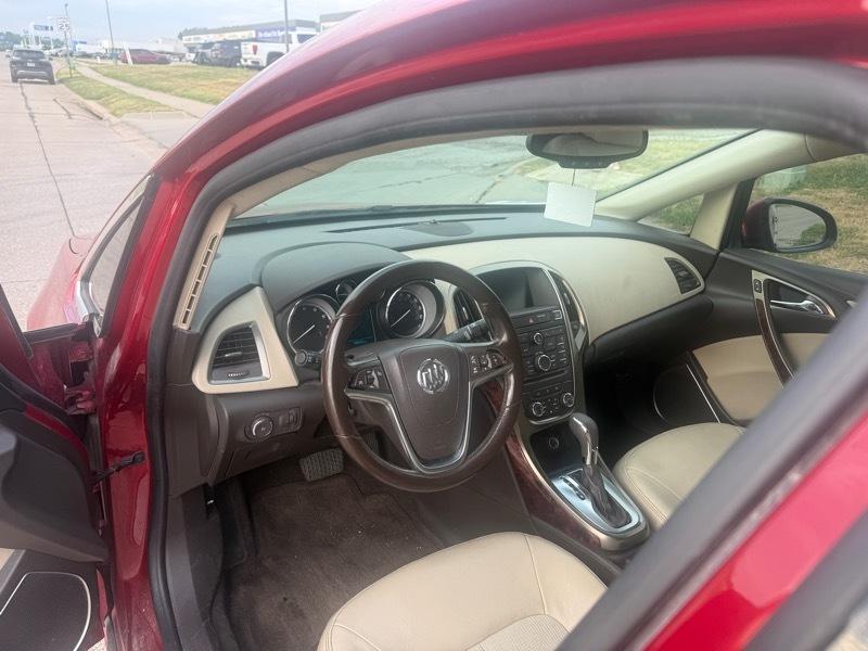 Buick Verano Convenience 2013