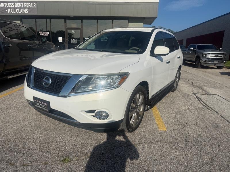 Nissan Pathfinder S 4WD 2013