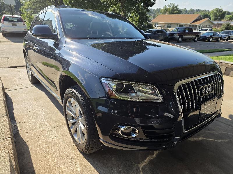 Audi Q5 2.0T Premium quattro 2017