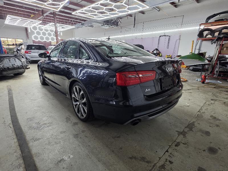 Audi A6 3.0T quattro Tiptronic 2012