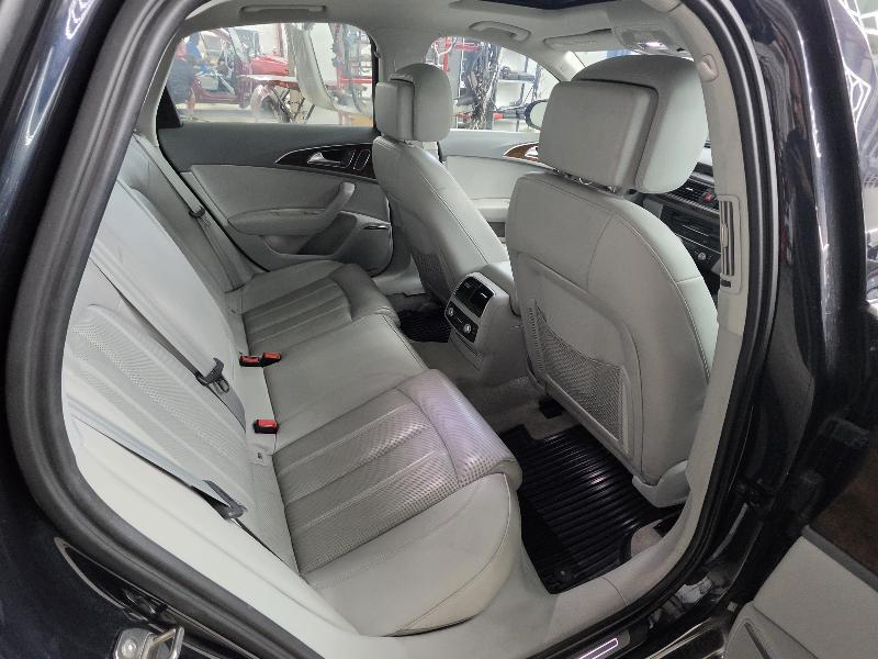Audi A6 3.0T quattro Tiptronic 2012