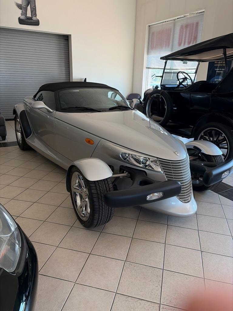 Plymouth Prowler Base 2000