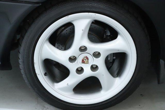 Porsche 911 Carrera Cabriolet 2000