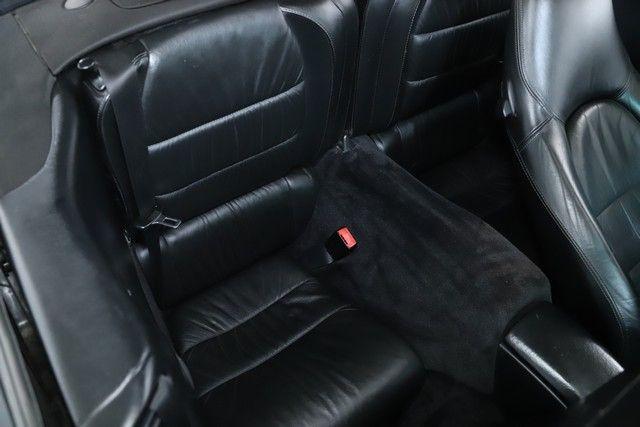 Porsche 911 Carrera Cabriolet 2000