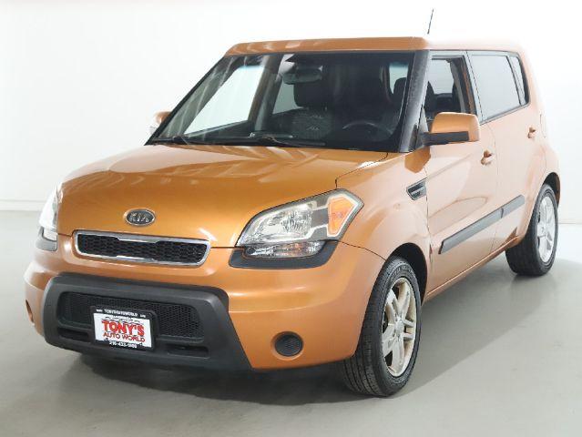 Kia Soul + 2011