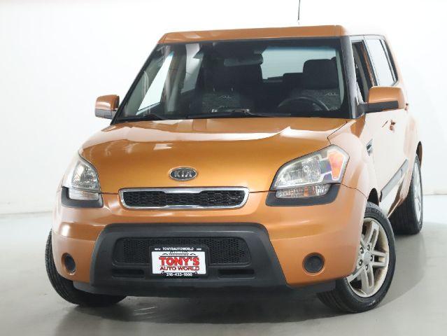 Kia Soul + 2011