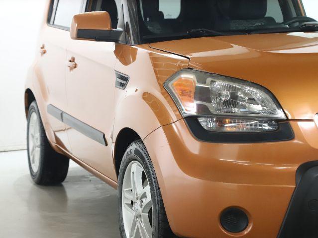 Kia Soul + 2011