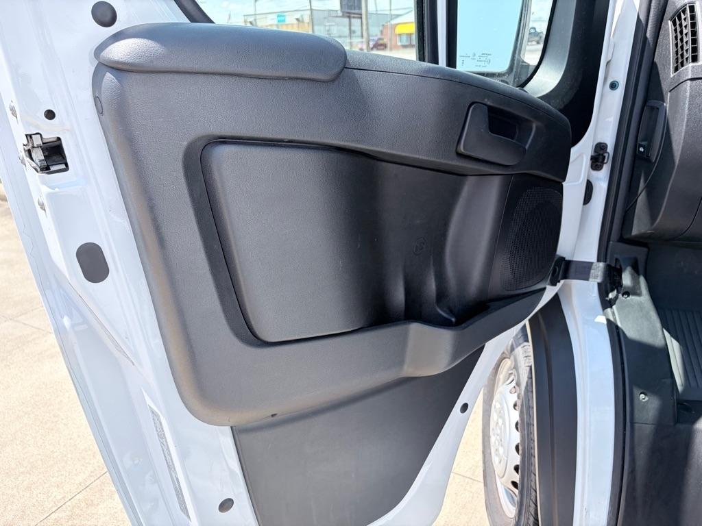RAM Promaster 2500 Low Roof 2025