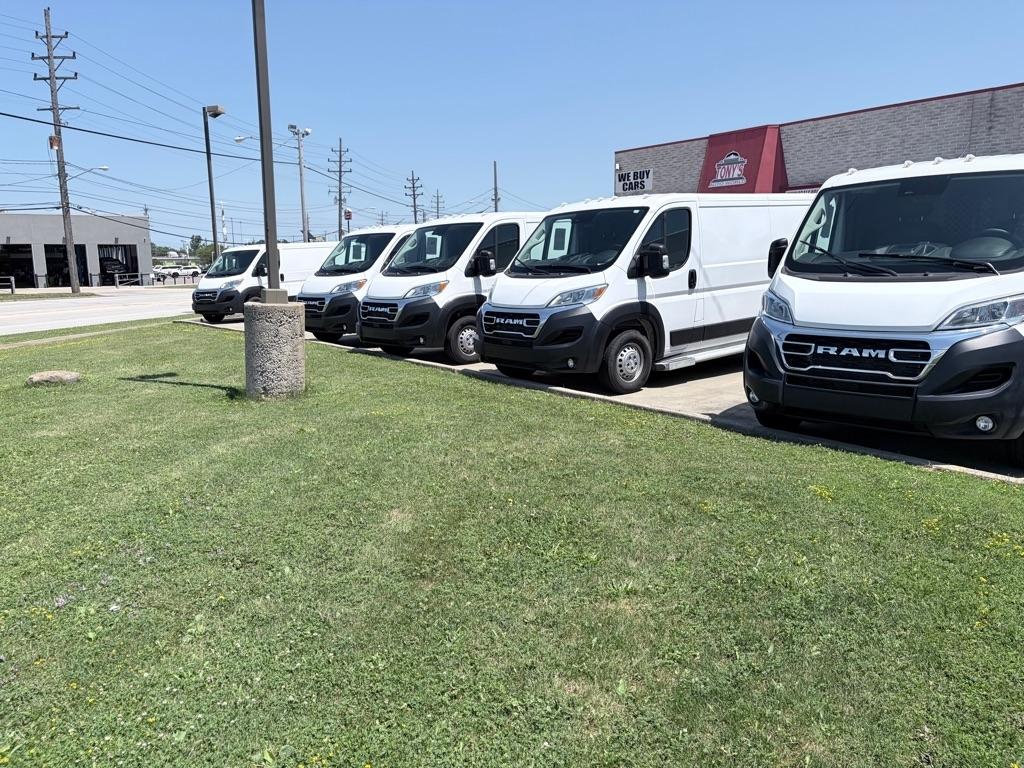 RAM Promaster 2500 Low Roof 2025