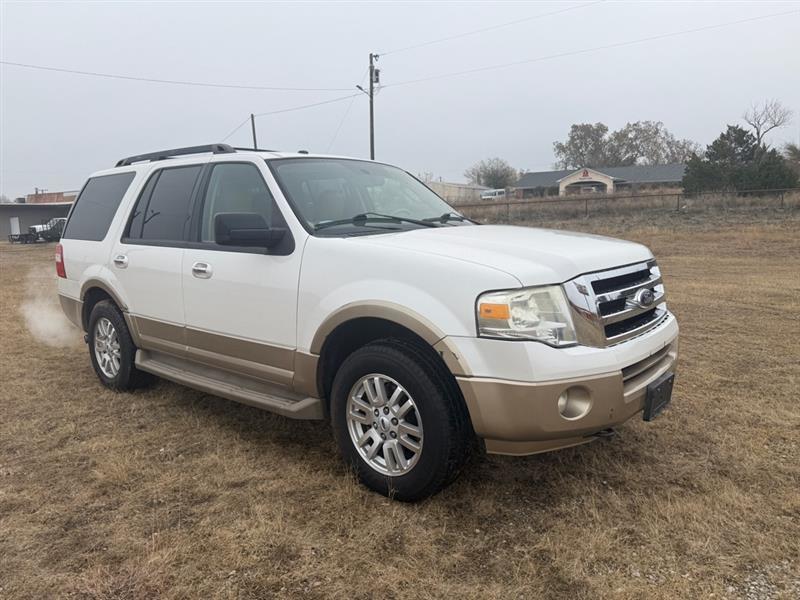 Ford Expedition XLT 4WD 2012