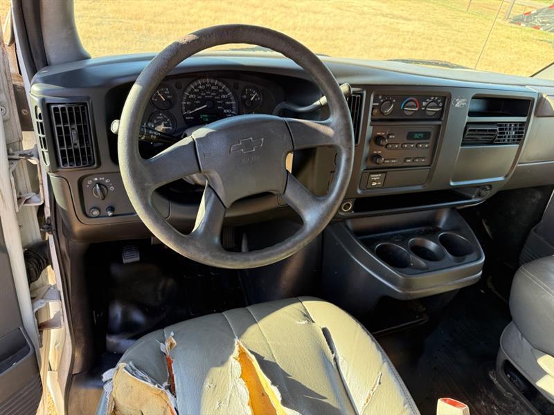 Chevrolet Express 3500 Extended 2003