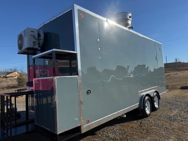 Trailer 8 x 18  2026