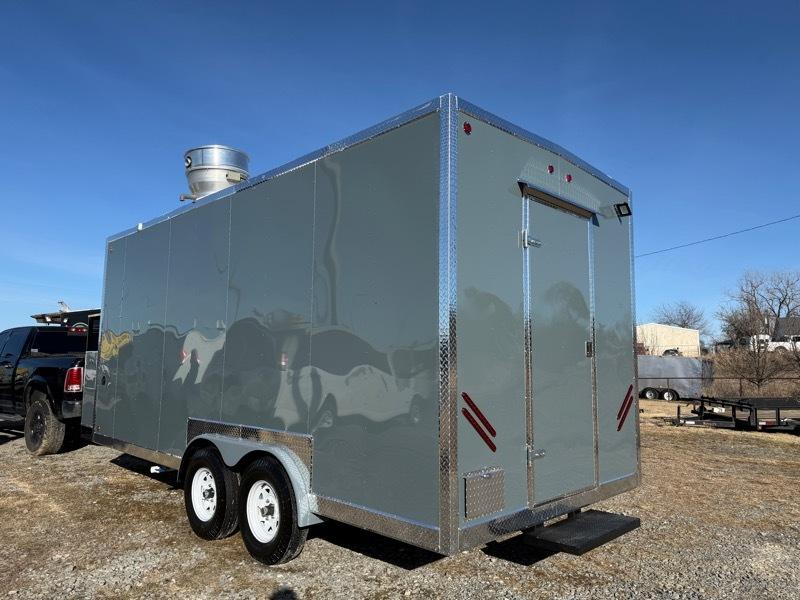 Trailer 8 x 18  2026
