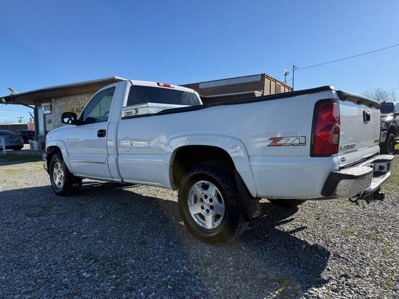 Chevrolet Silverado 1500 Z71 Long Bed 4WD 2005