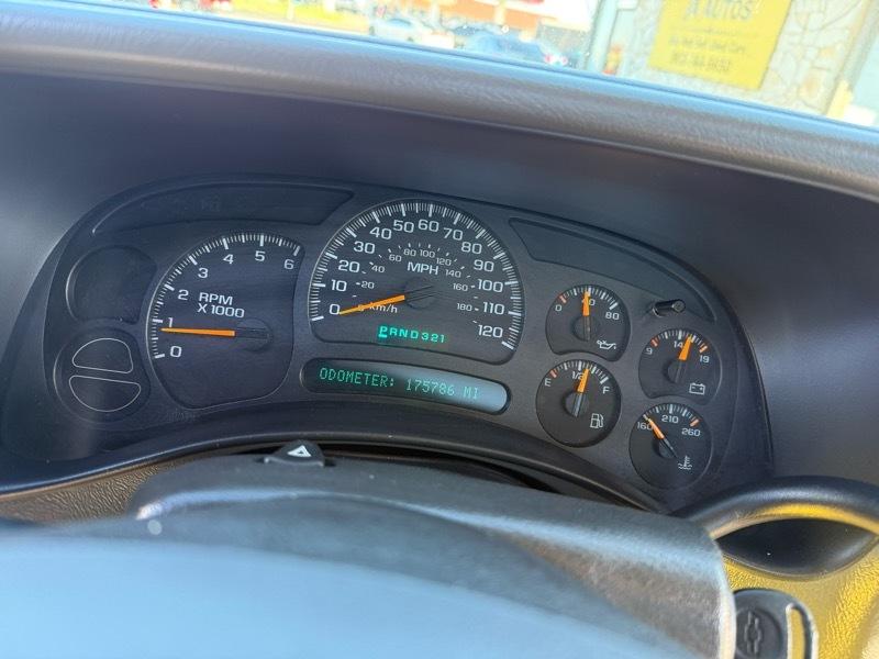 Chevrolet Silverado 1500 Z71 Long Bed 4WD 2005