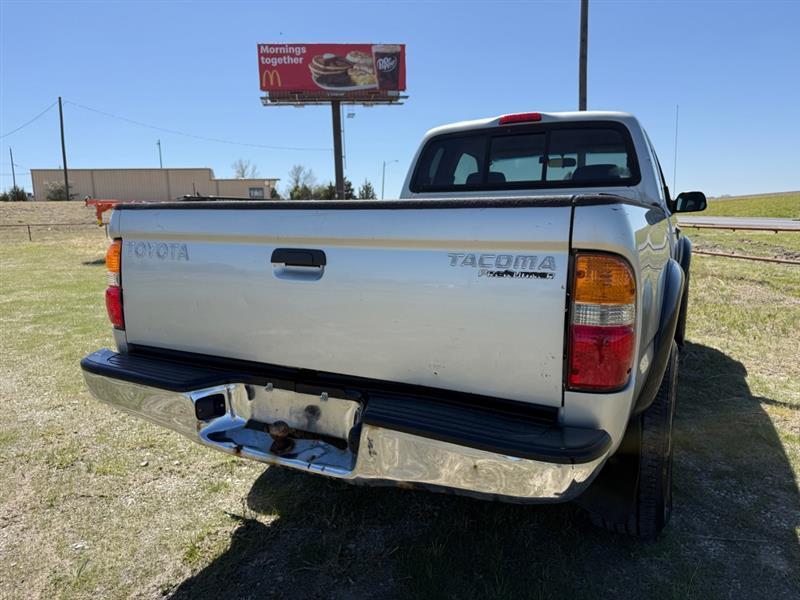 Toyota Tacoma PreRunner Xtracab 2WD 2004