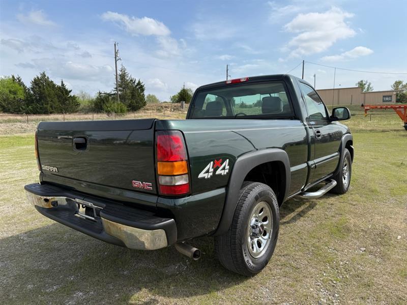 GMC Sierra 1500 SLE1 4WD 2006