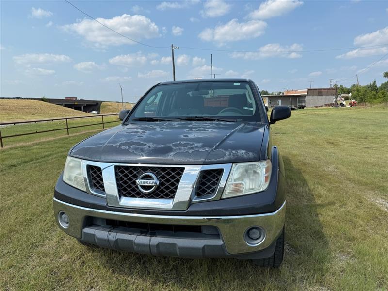 Nissan Frontier SE Crew Cab 2WD 2010