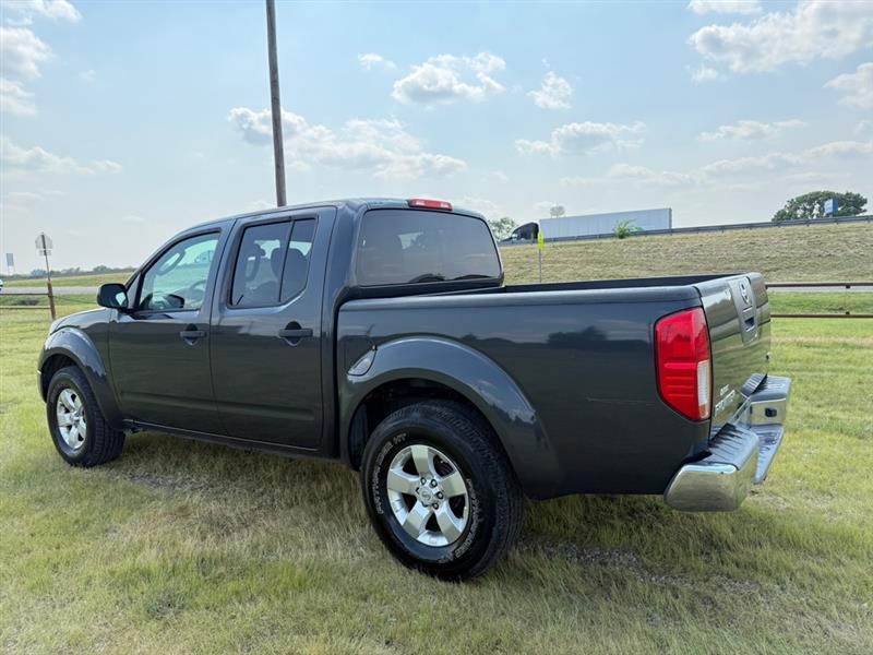 Nissan Frontier SE Crew Cab 2WD 2010
