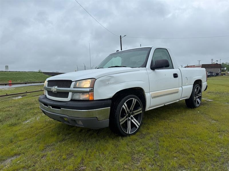 Chevrolet Silverado 1500 Work Truck Short Bed 2WD 2005