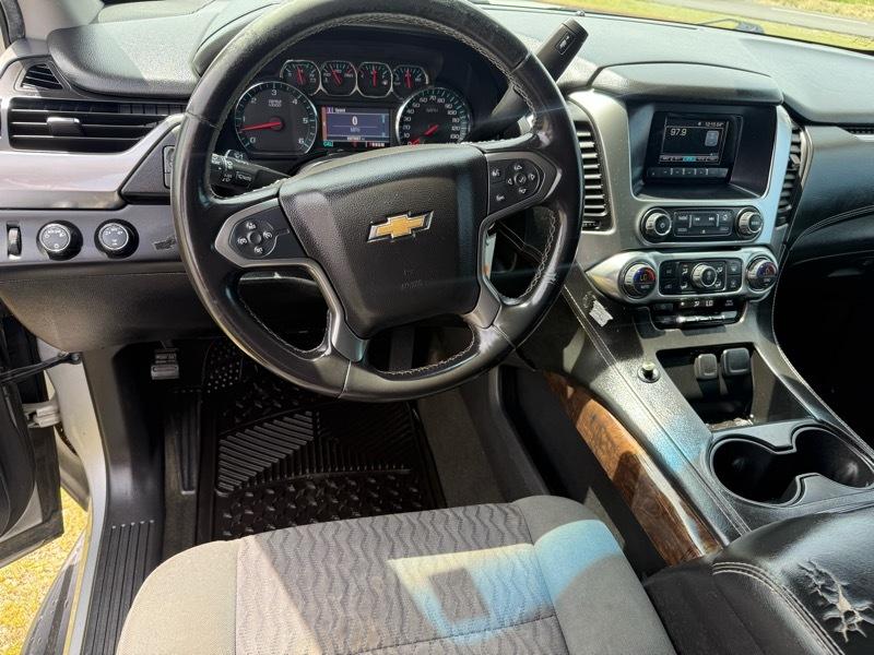 Chevrolet Suburban LS 4WD 2015