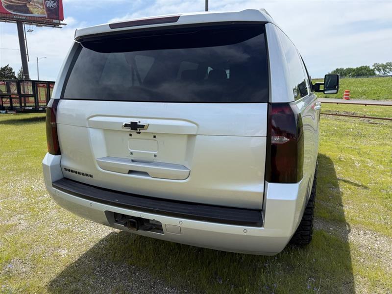 Chevrolet Suburban LS 4WD 2015