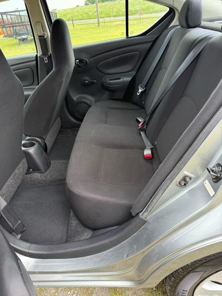 Nissan Versa 1.6 S Sedan 2012