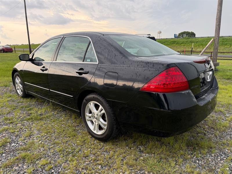 Honda Accord LX SE Sedan AT 2006