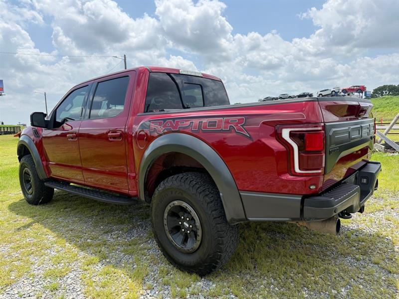 Ford F-150 Raptor SuperCrew 4WD 2017
