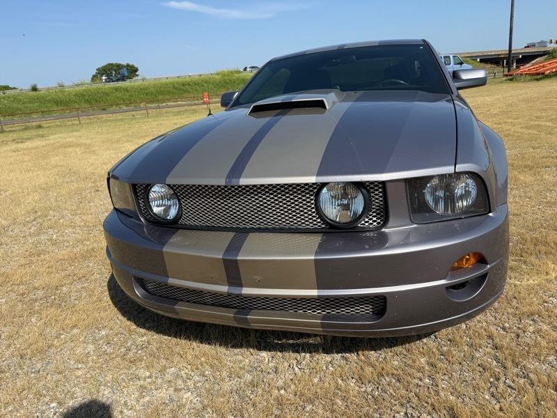 Ford Mustang V6 Standard Coupe 2006