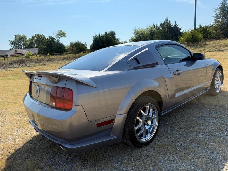 Ford Mustang V6 Standard Coupe 2006