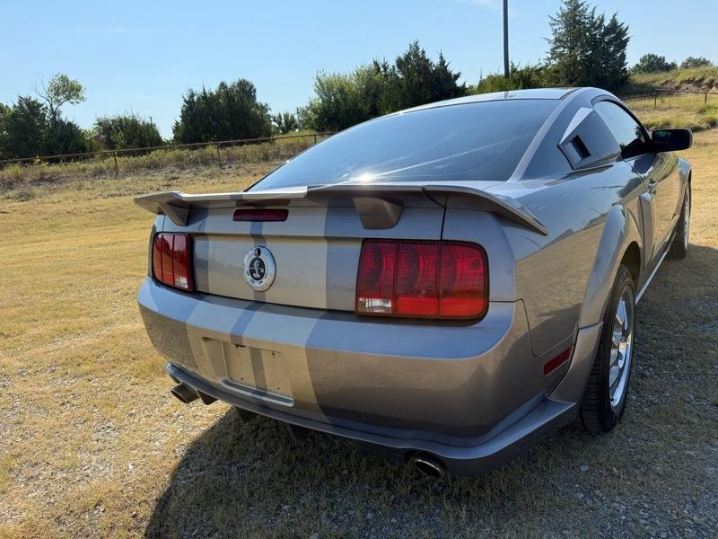 Ford Mustang V6 Standard Coupe 2006