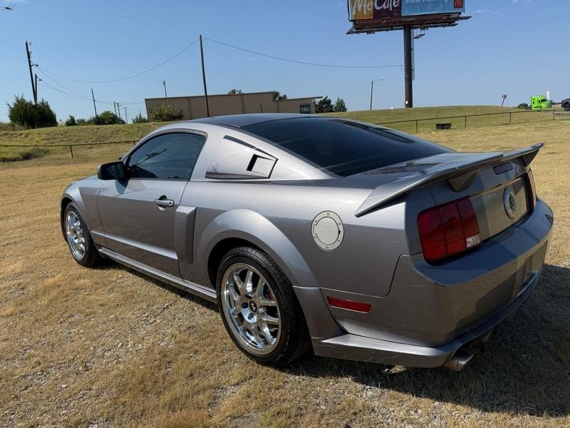 Ford Mustang V6 Standard Coupe 2006